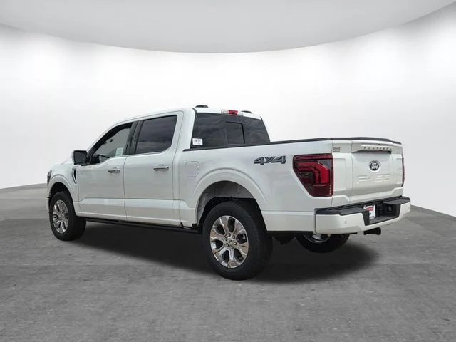 New 2026 Star White Metallic Tri-Coat Ford Platinum® image 3