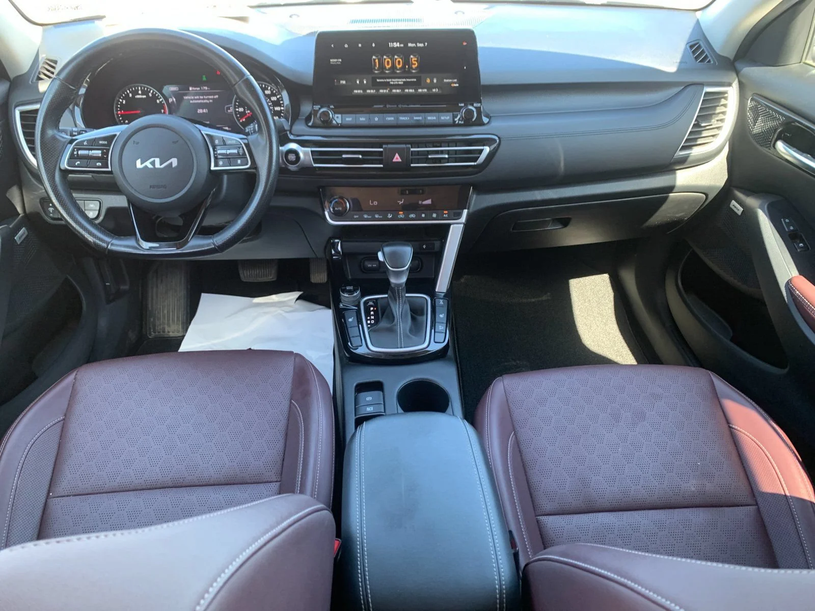 Used 2023 Black Kia SX Turbo image 15