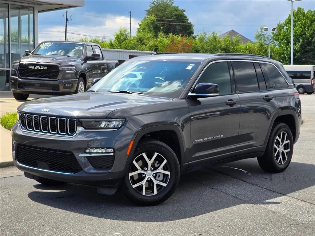 Used 2025 Gray Jeep Limited image 2