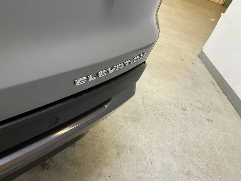 Used 2026 Silver GMC Elevation image 19