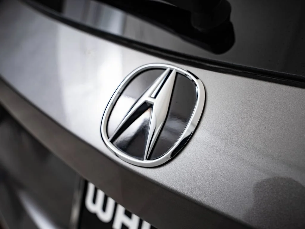 Certified Used 2024 Liquid Carbon Metallic Acura Technology image 18