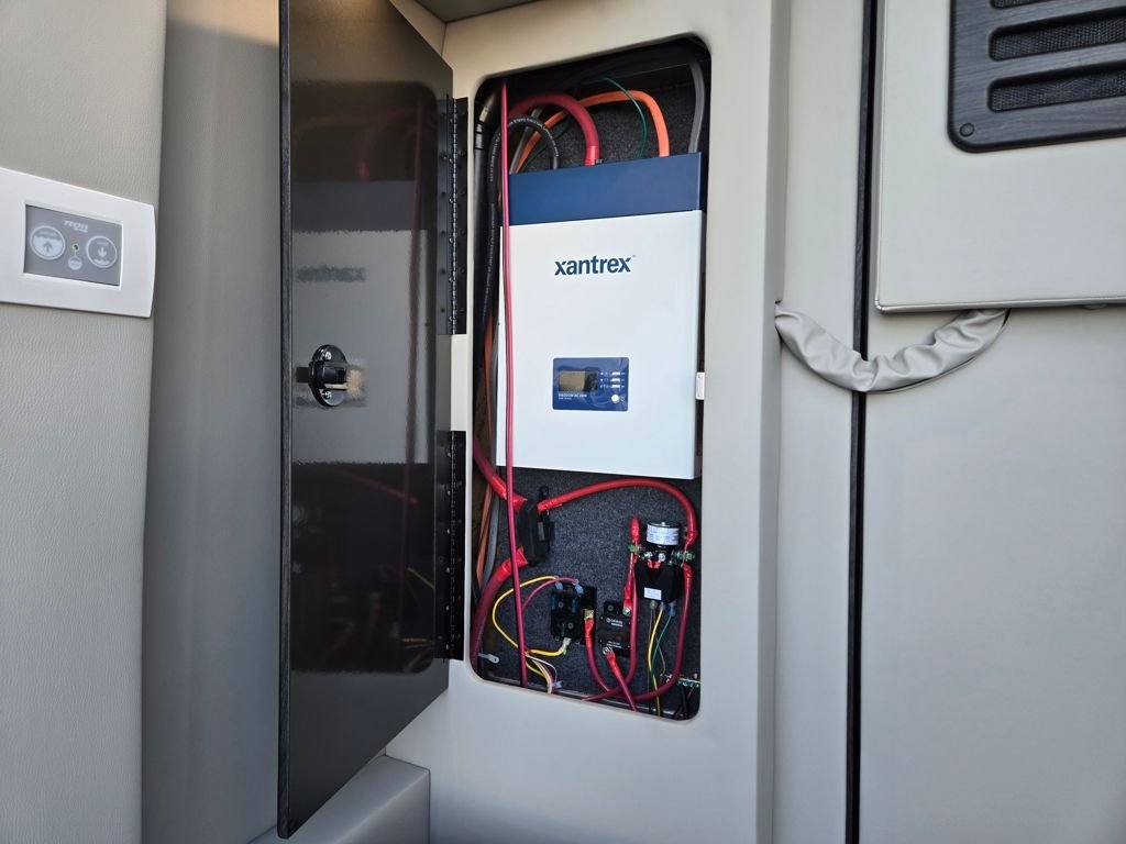 2024 Mercedes-Benz Sprinter Cargo Van Base - Photo 44