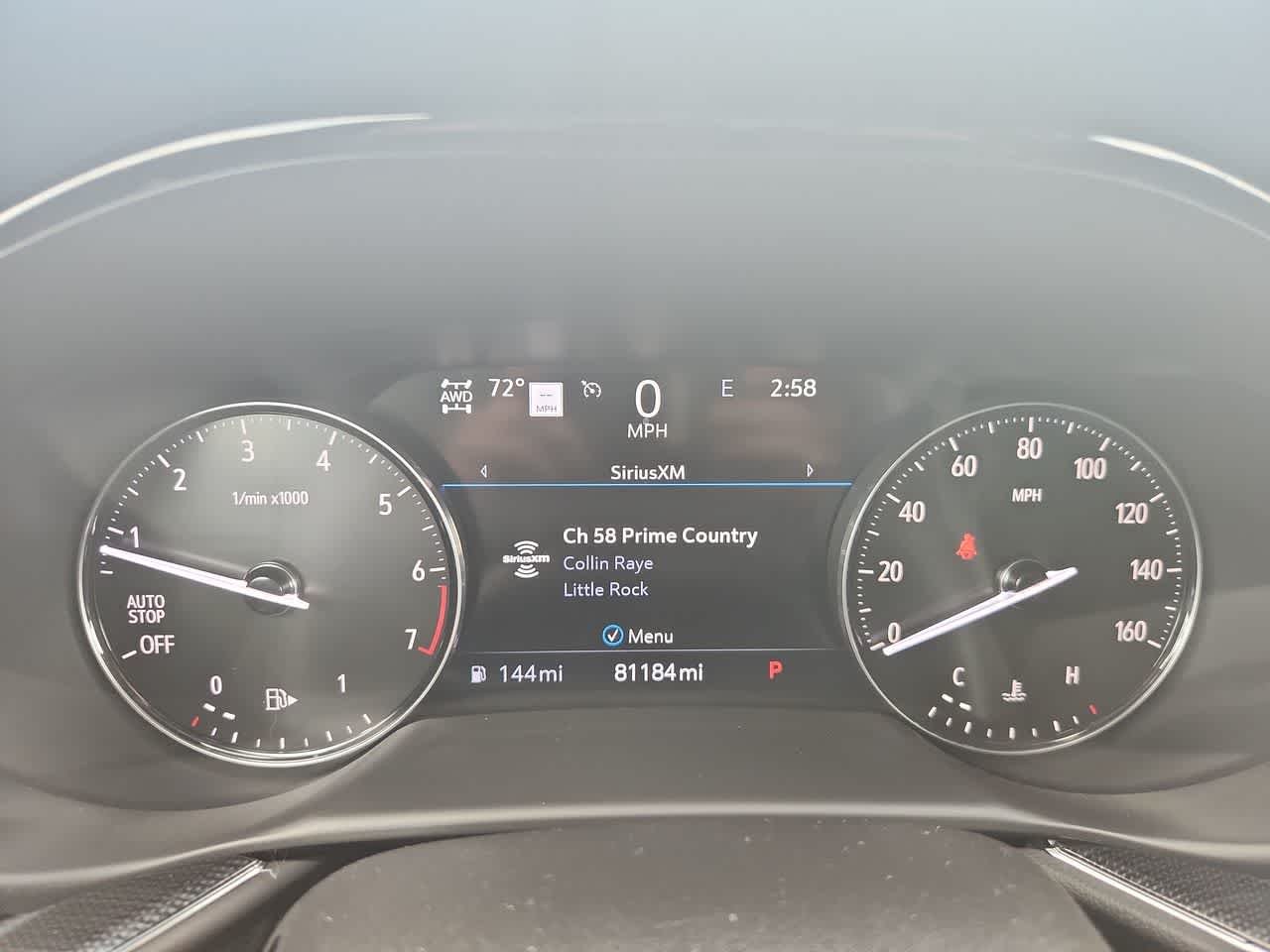 Used 2023 Summit White Buick Essence image 23