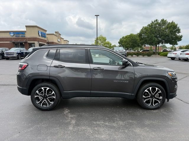 Used 2023 Gray Jeep Limited image 7