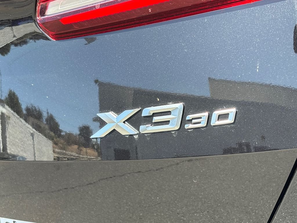 New 2026 Black Sapphire Metallic BMW 30 xDrive image 11