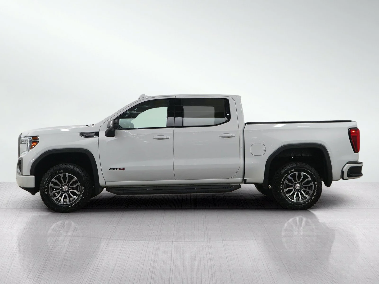 Used 2020 GMC Sierra 1500 AT4 with VIN 1GTP9EEL5LZ222909 for sale in Roseville, Minnesota