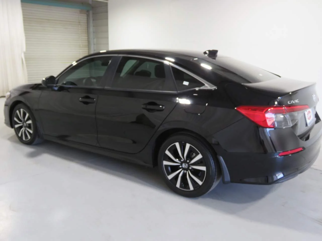 Used 2023 Crystal Black Pearl Honda EX image 8