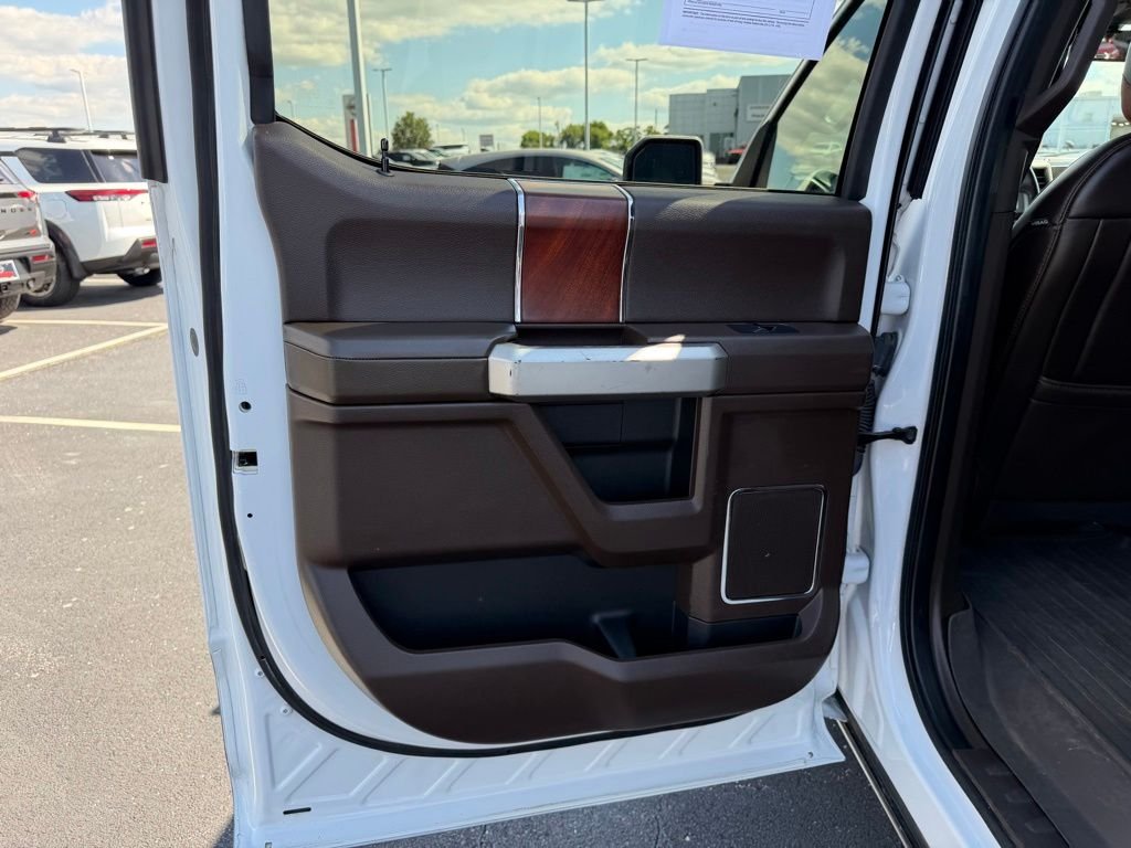 Used 2019 White Ford King Ranch image 17