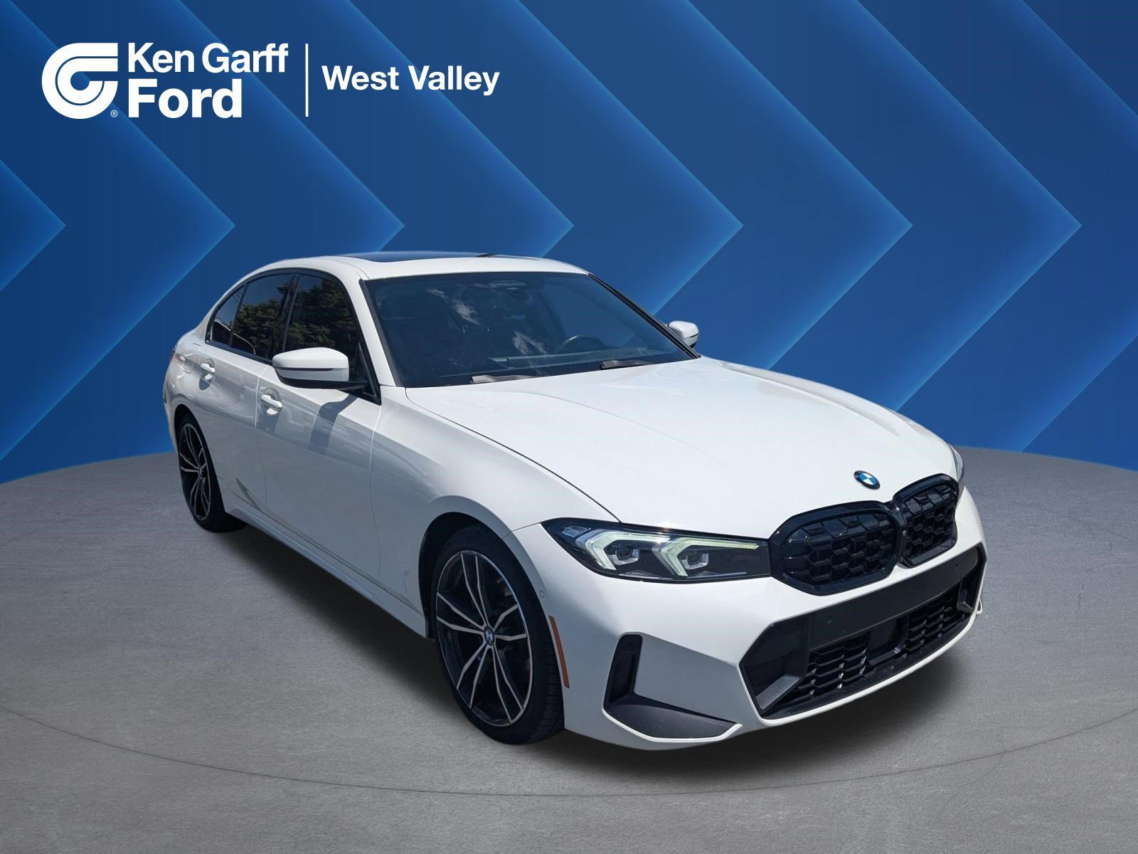 2023 BMW 3 Series 330i xDrive Sedan's photo