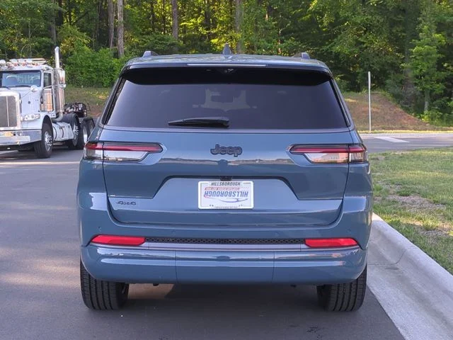 New 2026 Steel Blue Exterior Paint Jeep Limited Reserve image 4