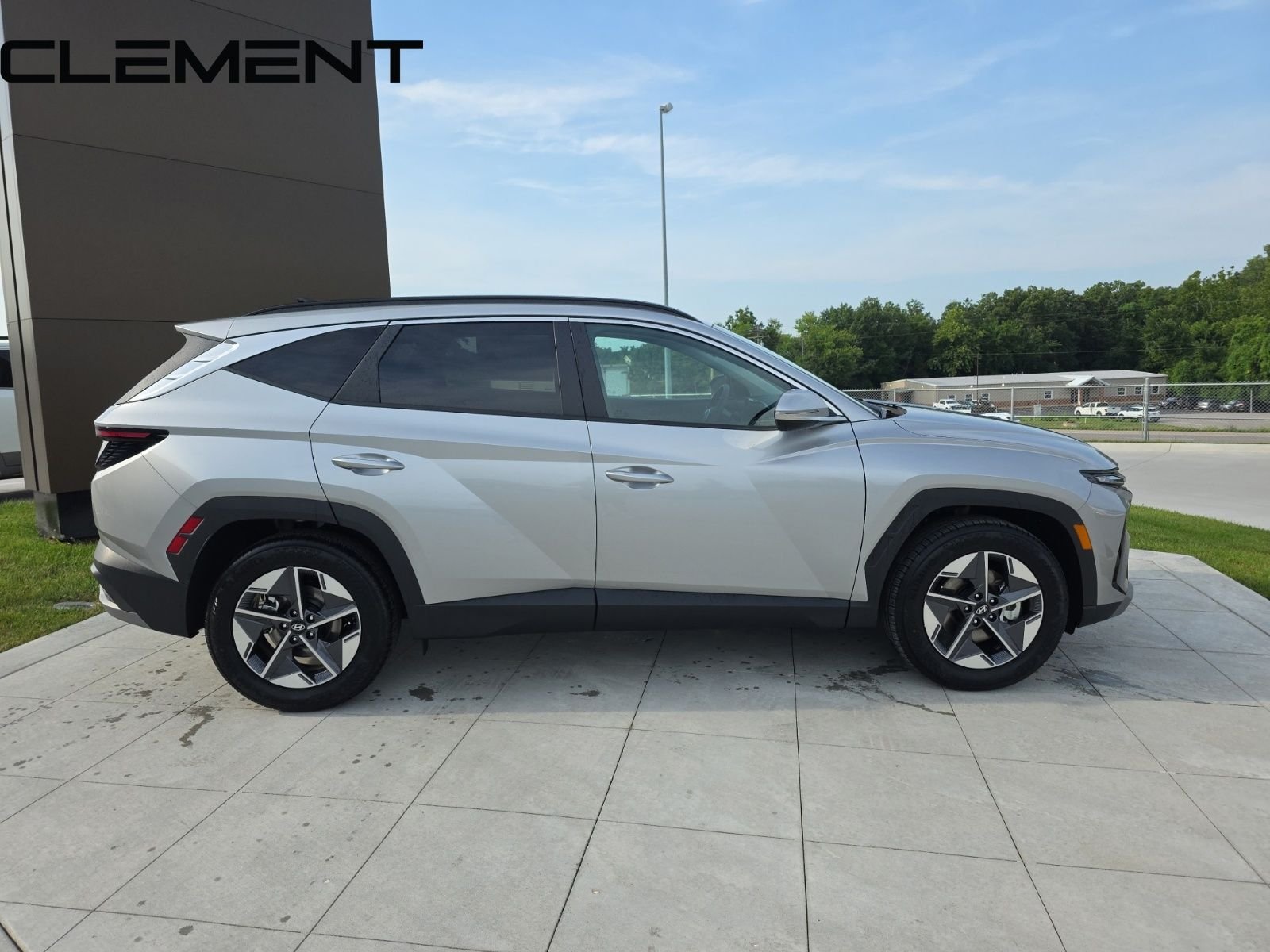 2025 Hyundai Tucson SEL Convenience - Photo 6