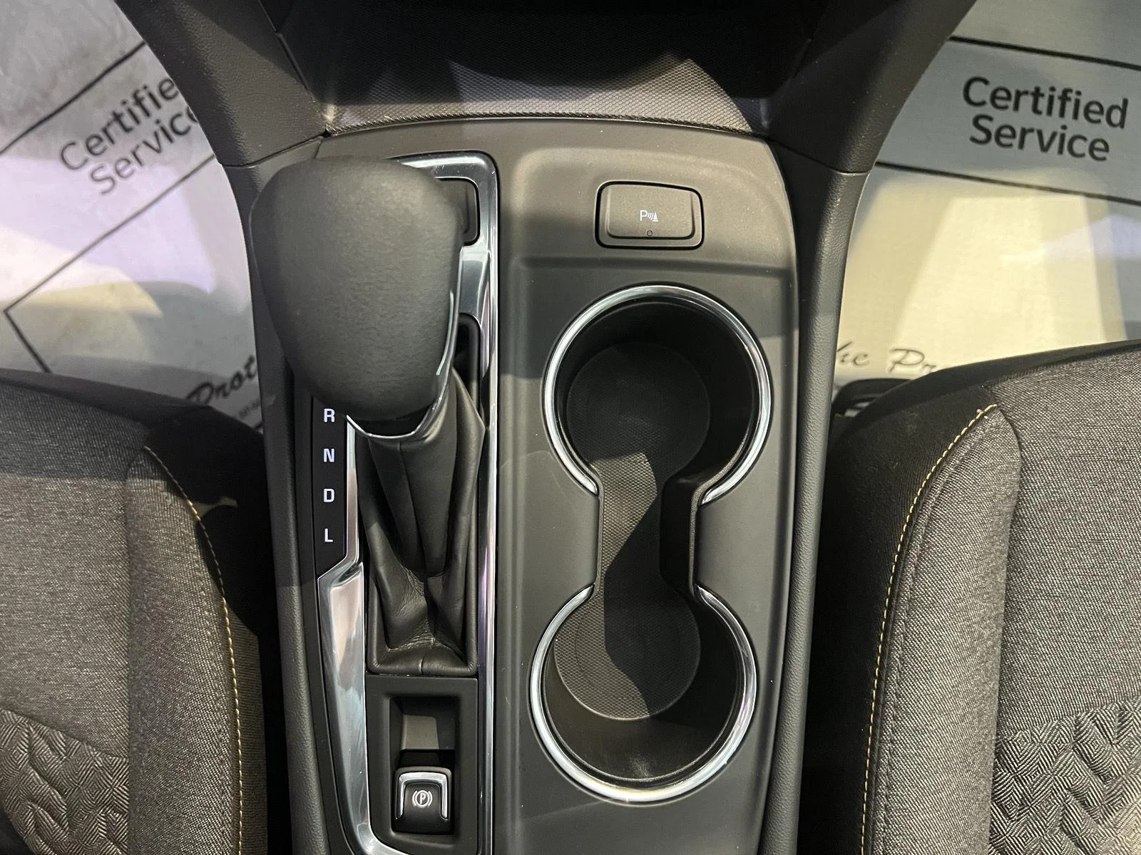 Used 2023 SUMMIT WHITE Chevrolet LT image 25