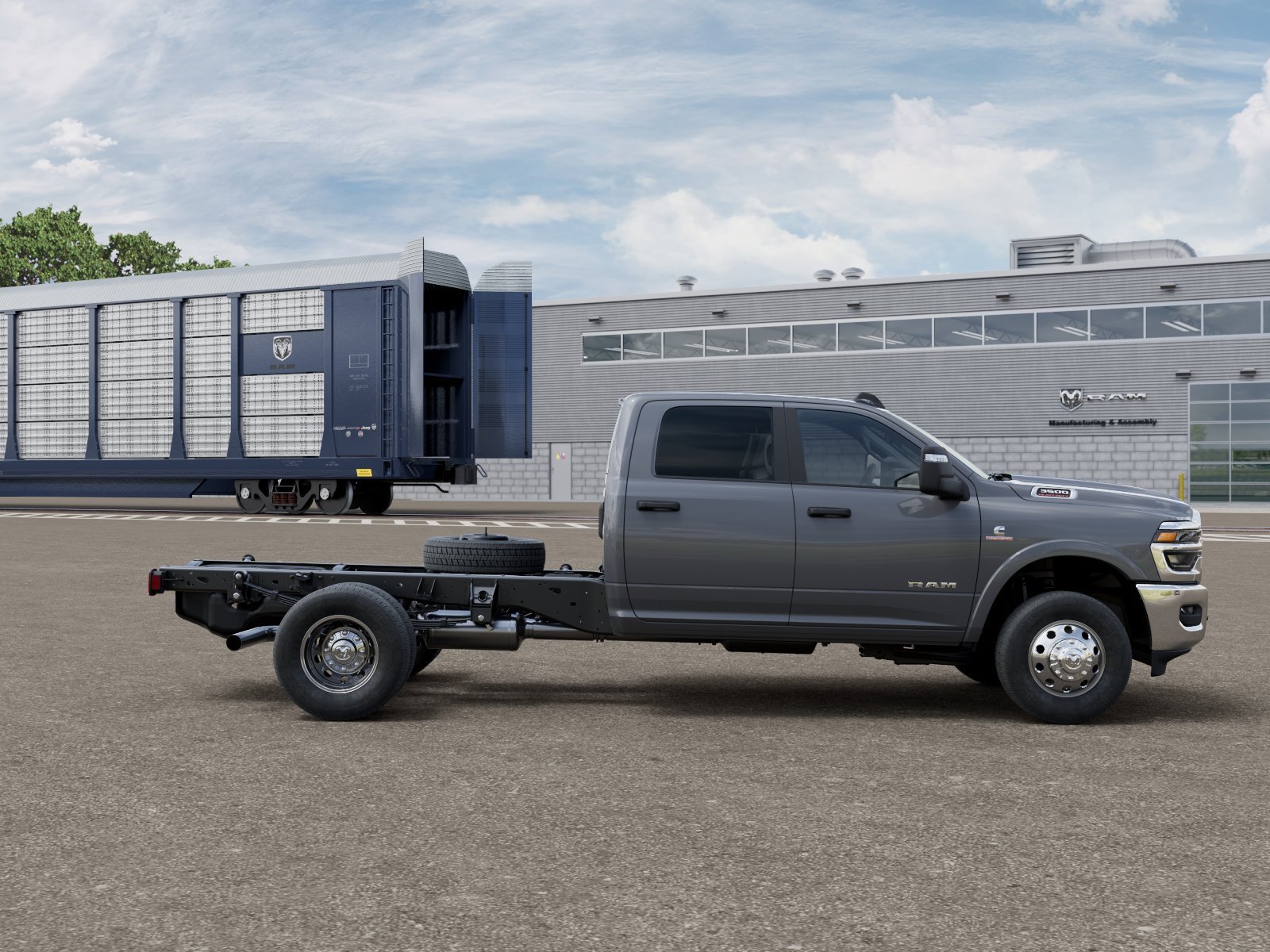New 2026 Ceramic Gray Clear-Coat Exterior Paint RAM Tradesman image 12