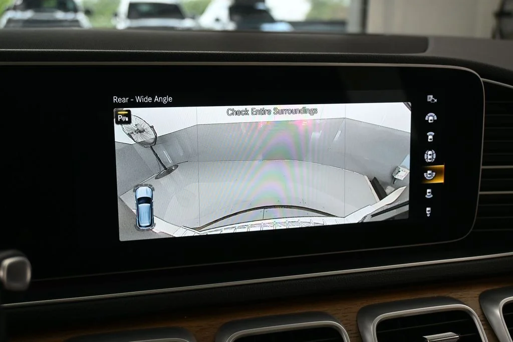 Used 2022 Gold Mercedes-Benz GLE 350 image 19