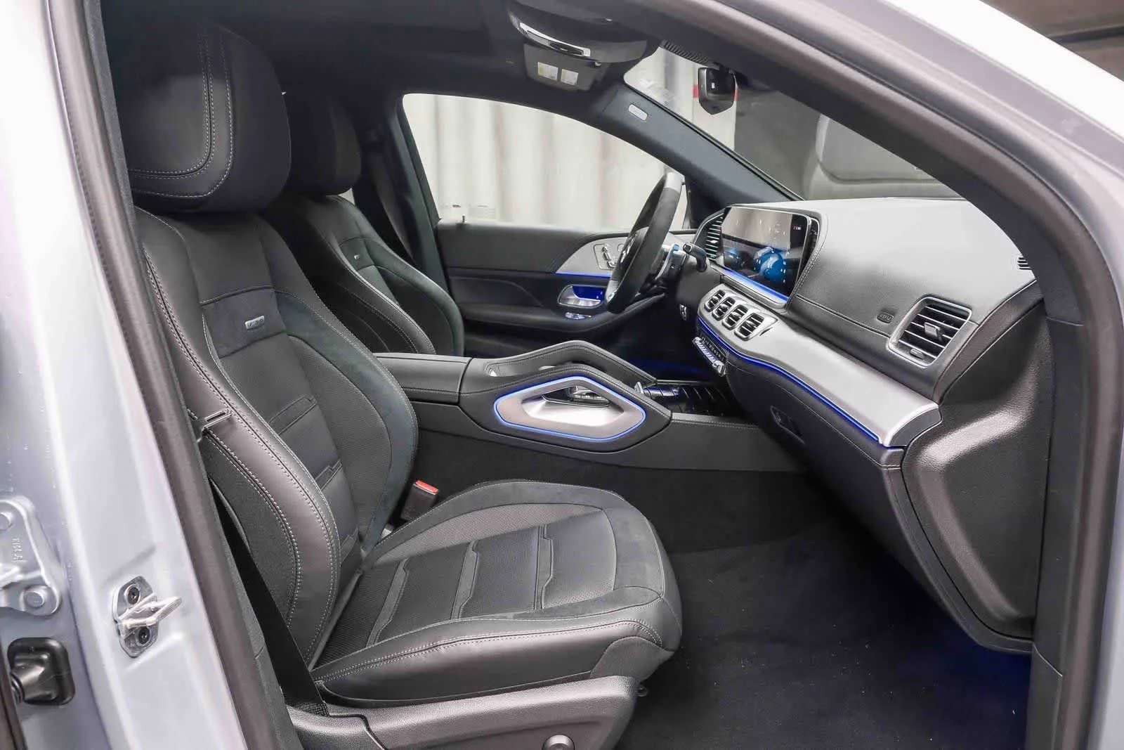 New 2026 Cirrus Silver Metallic Mercedes-Benz AMG® GLE 53 4MATIC+ Coupe image 44