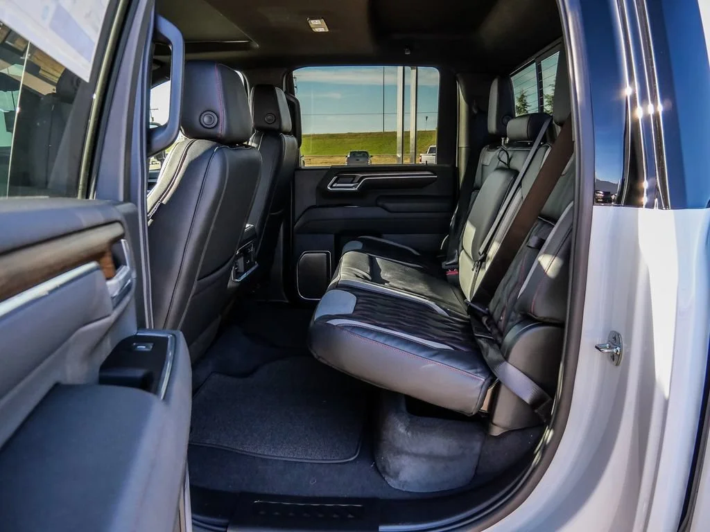 2026 Chevrolet Silverado 3500 HD High Country - Photo 31