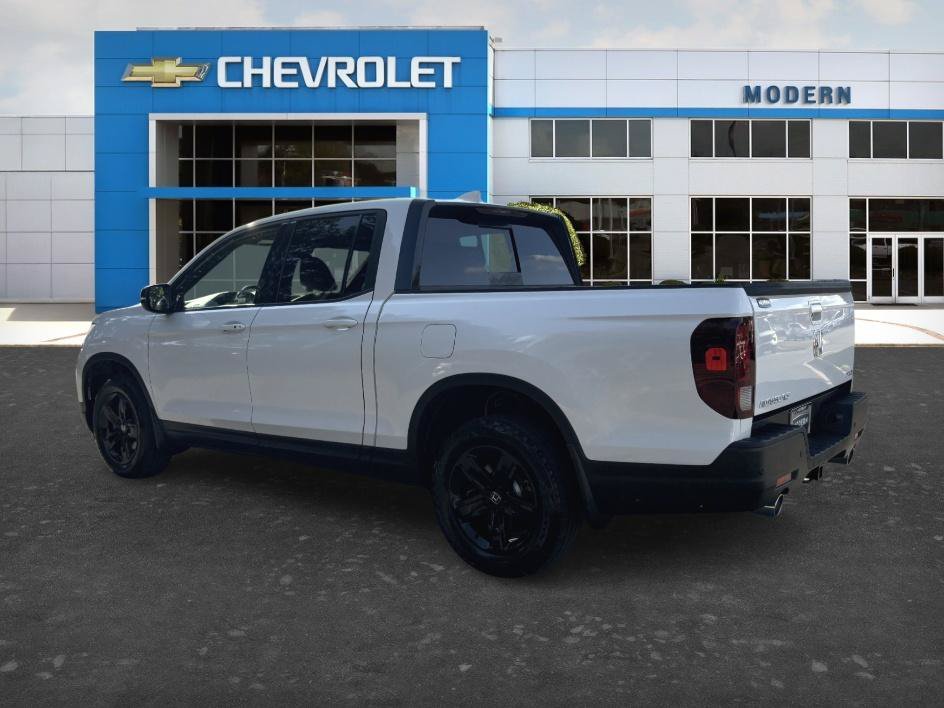 Used 2023 White Honda Black Edition image 3