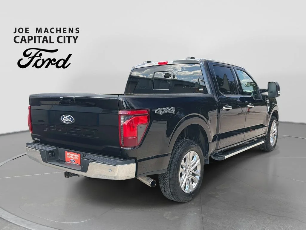 Used 2025 Agate Black Metallic Ford XLT image 5
