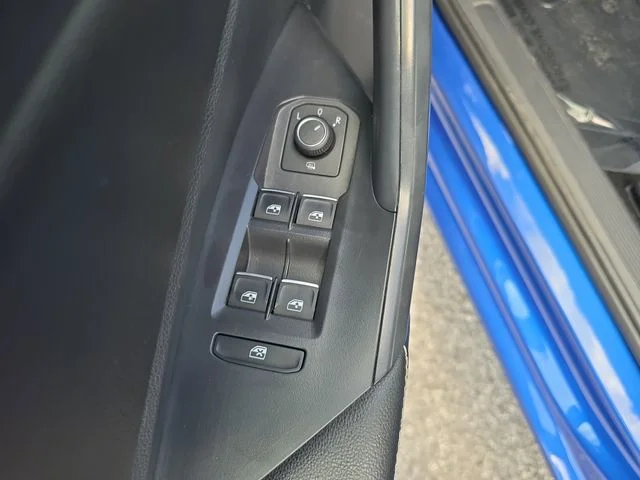 2024 Volkswagen Jetta SE - Photo 14