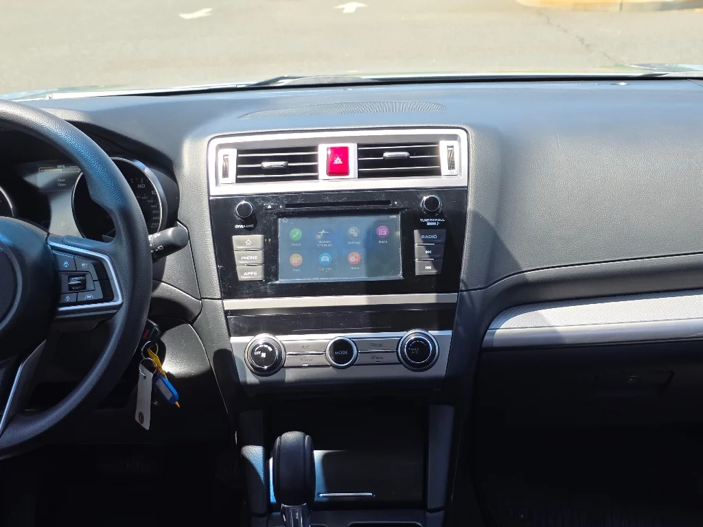 Used 2019 Ice Silver Metallic Subaru 2.5i image 3