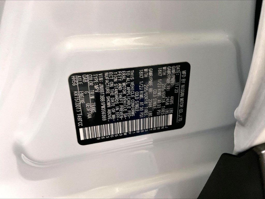 Used 2023 White Nissan SV image 34