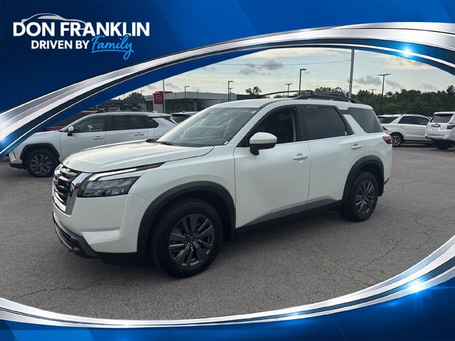 2023 Nissan Pathfinder SV