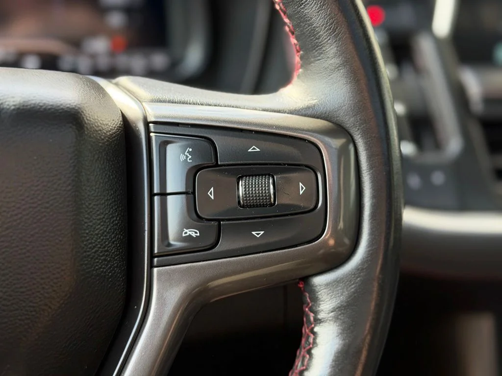 Used 2022 Black Chevrolet RST image 19