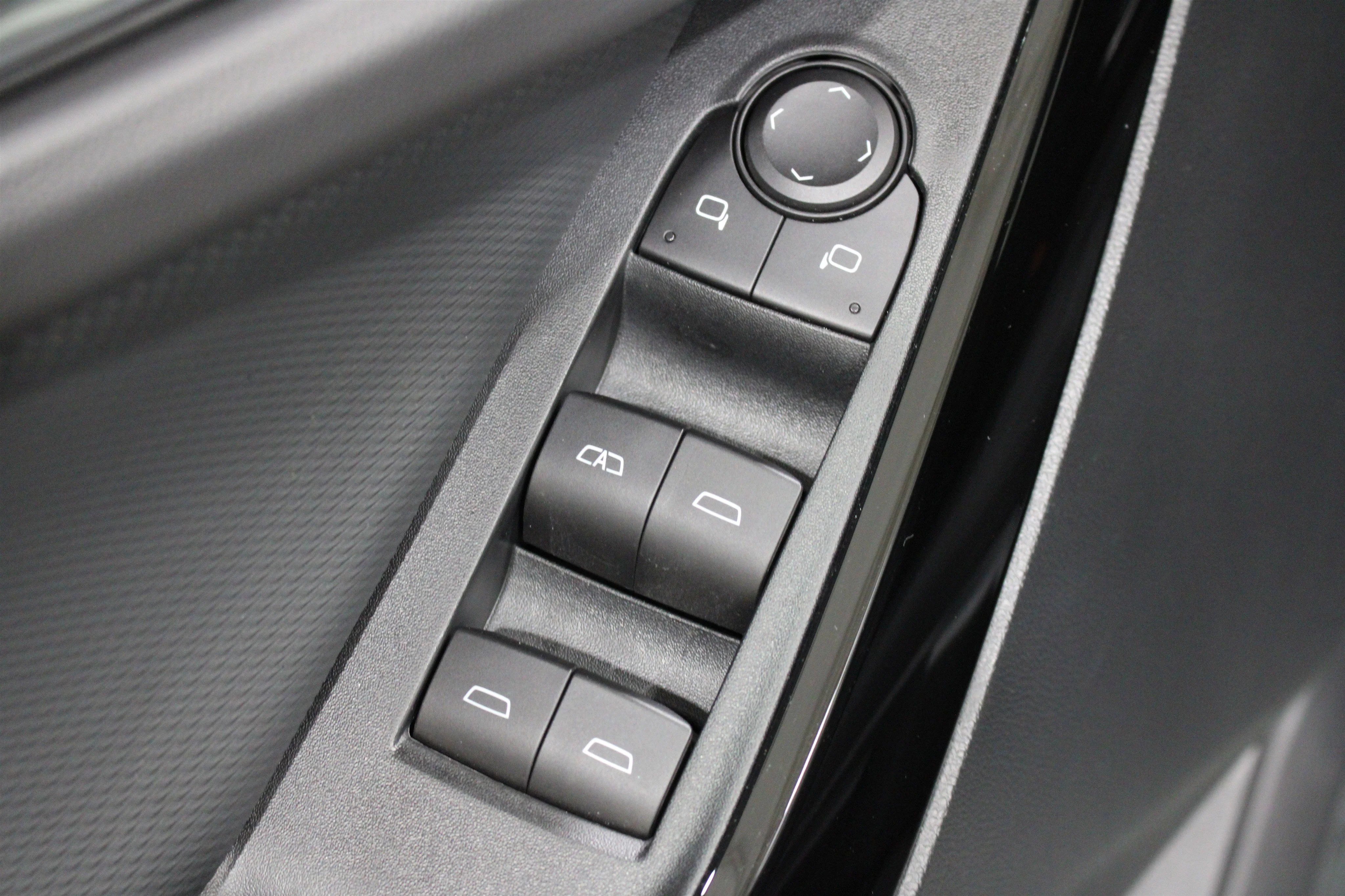 2026 Chevrolet Equinox LT - Photo 7