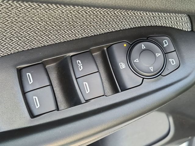 Used 2021 White Chevrolet LT image 13