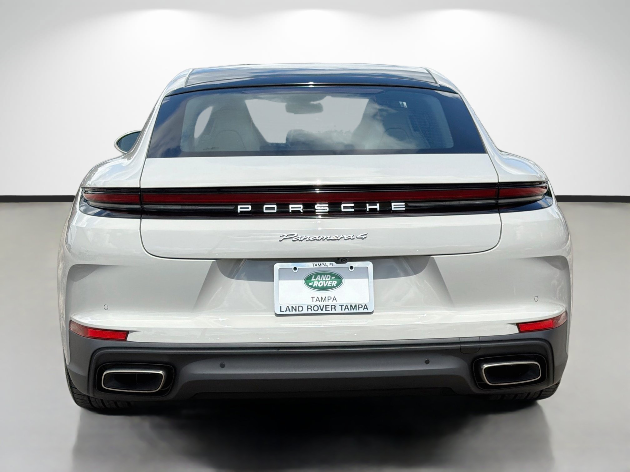 Used 2026 Chalk Porsche 4 E-Hybrid image 4