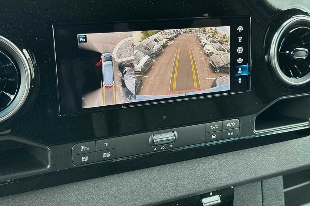 Used 2024 Blue Mercedes-Benz Cargo 144 WB image 20