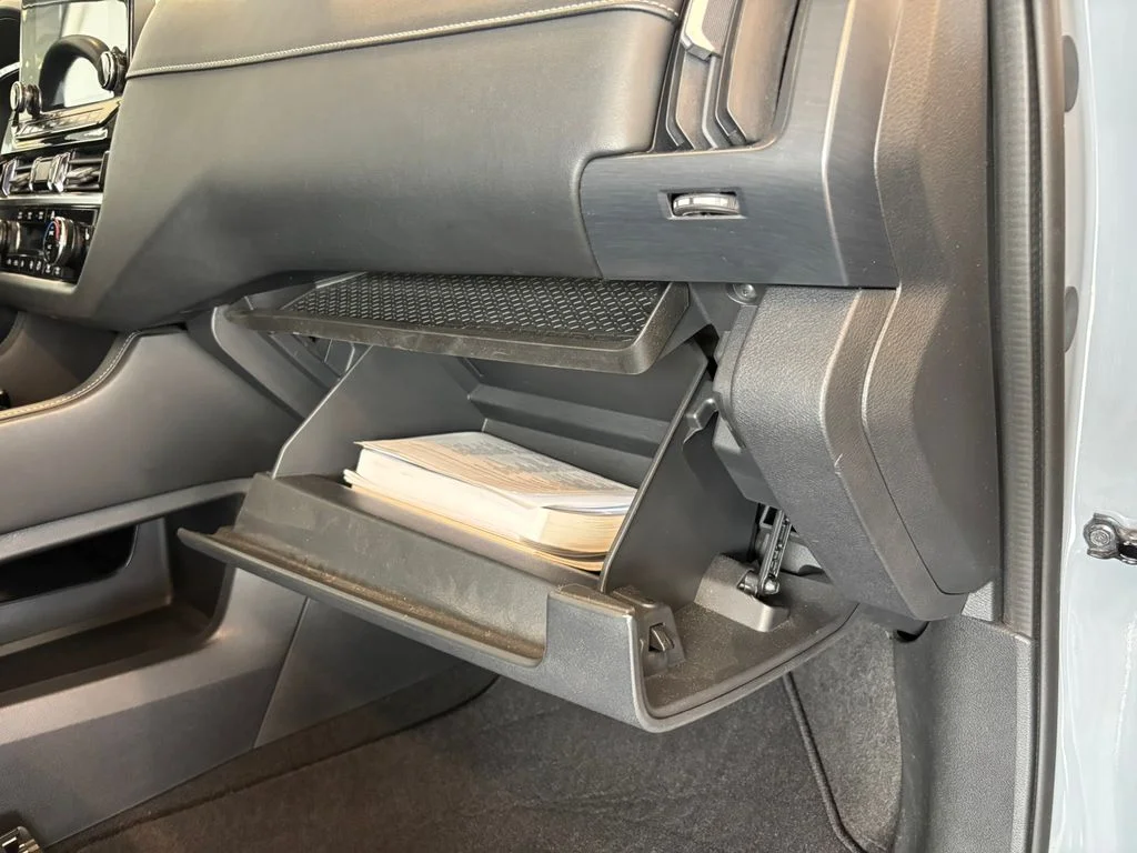 Used 2022 Gray Nissan SL image 24