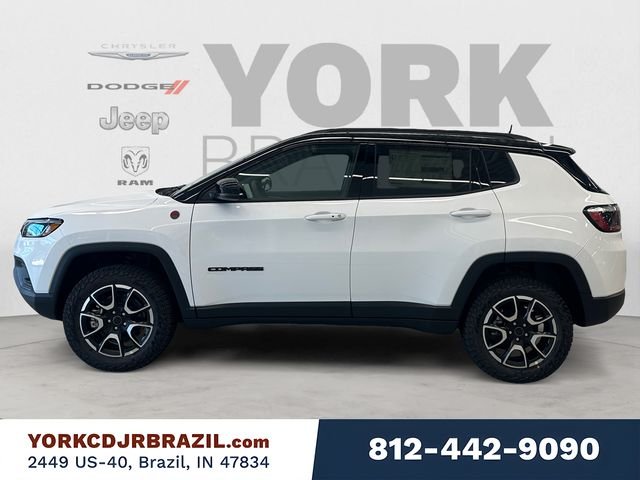 New 2026 Bright White Clear-Coat Exterior Paint Jeep Trailhawk image 2