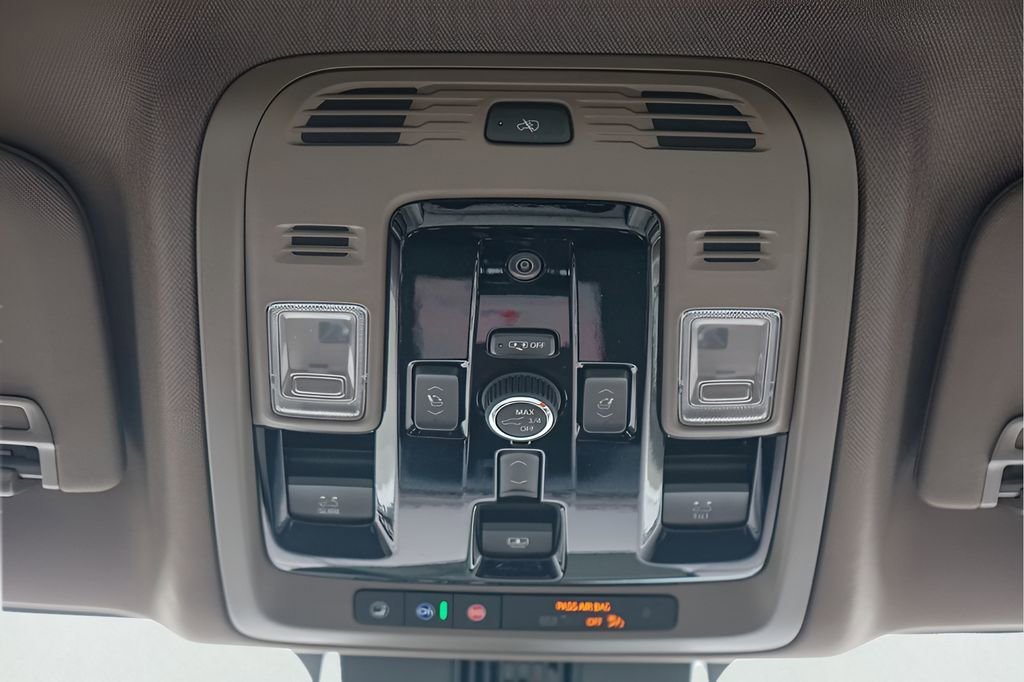 2026 GMC Yukon XL Denali - Photo 22