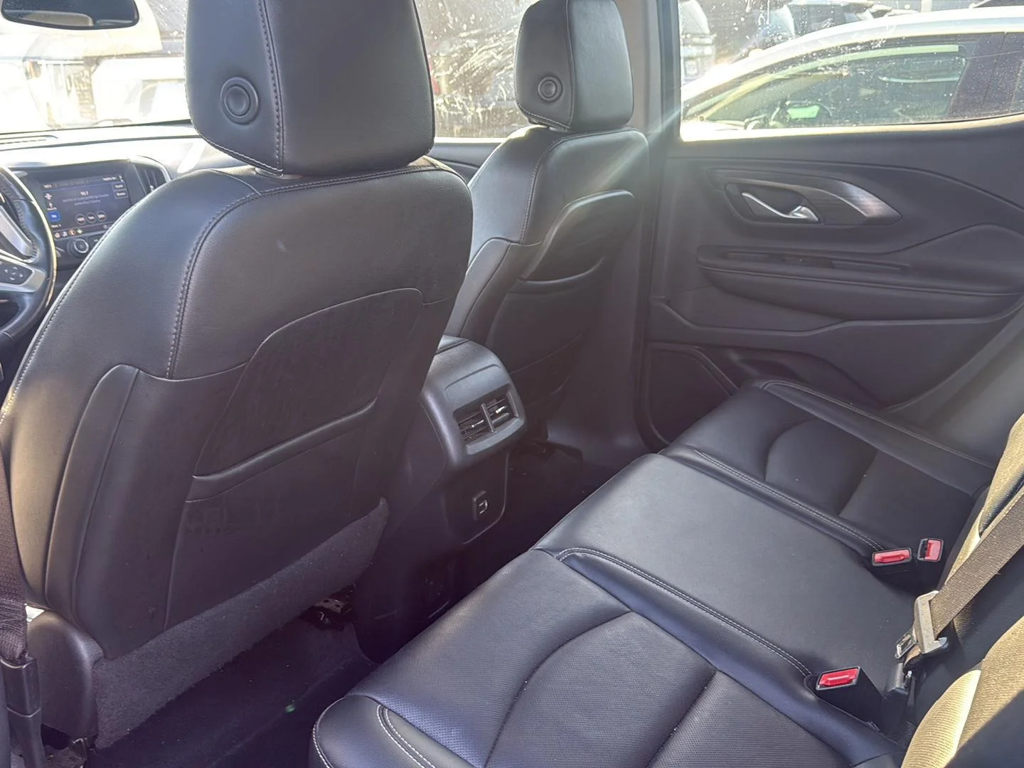 Used 2022 SUMMIT WHITE GMC SLT image 7