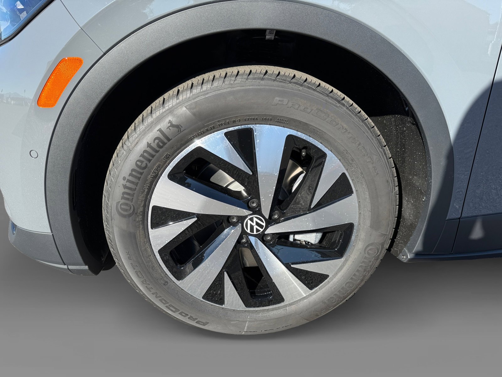 2025 Volkswagen ID.4 PRO - Photo 9