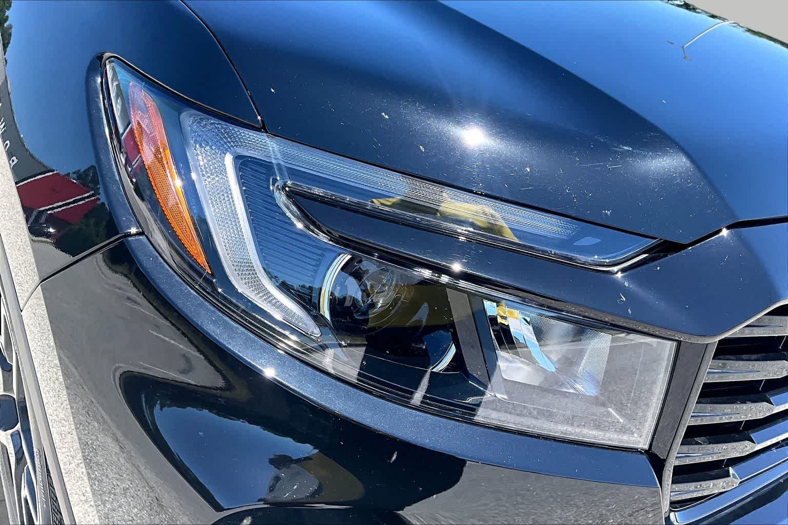 Used 2025 Crystal Black Pearl Honda Black Edition image 28