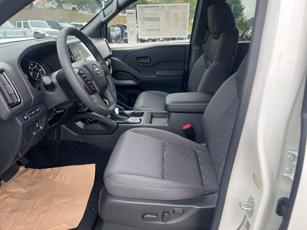 2026 Nissan Frontier SV - Photo 10