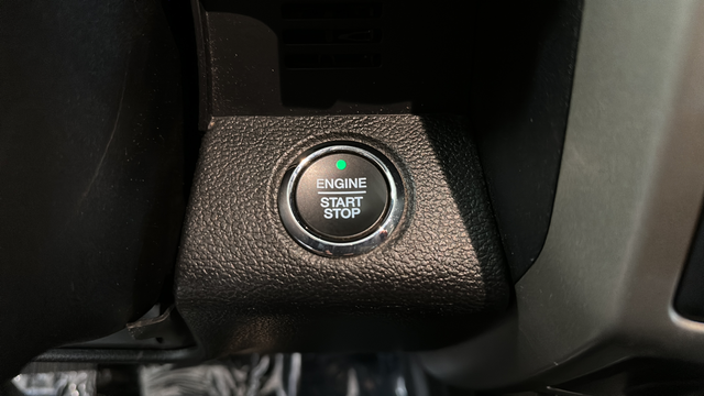 Used 2020 Stone Gray Metallic Ford Lariat image 21