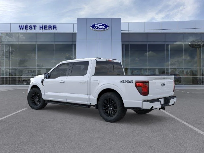 New 2026 Oxford White Ford XLT image 5