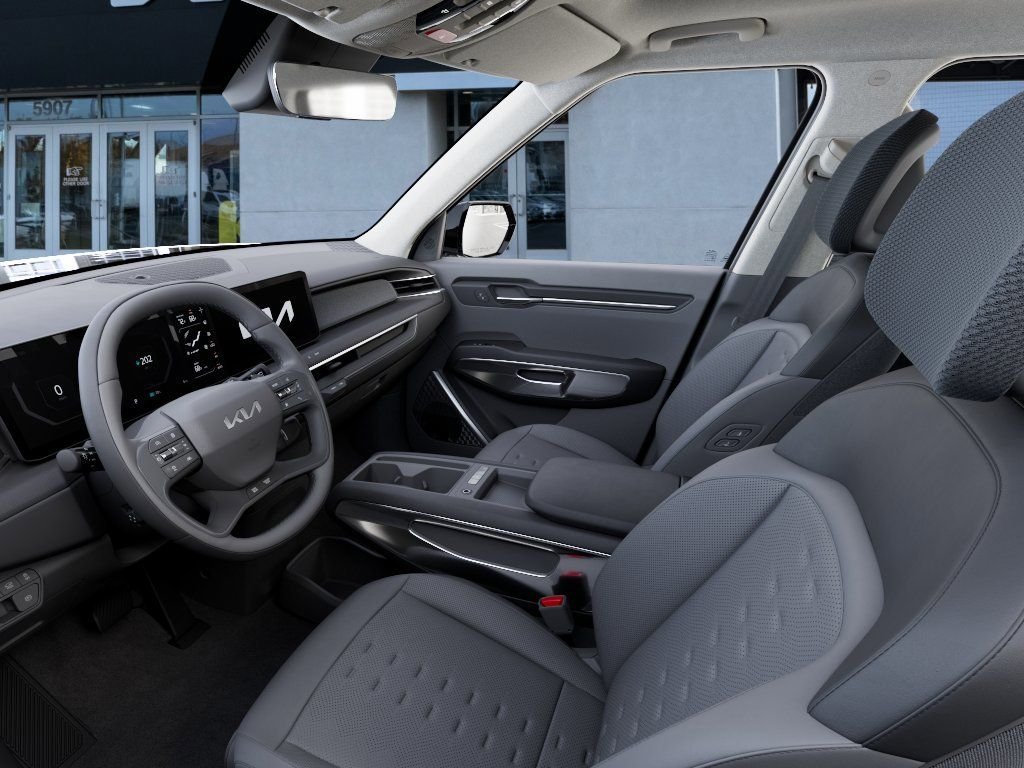 New 2026 Black Kia Wind image 17