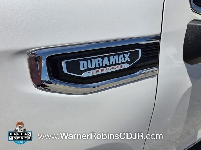 Used 2022 White GMC SLT image 19