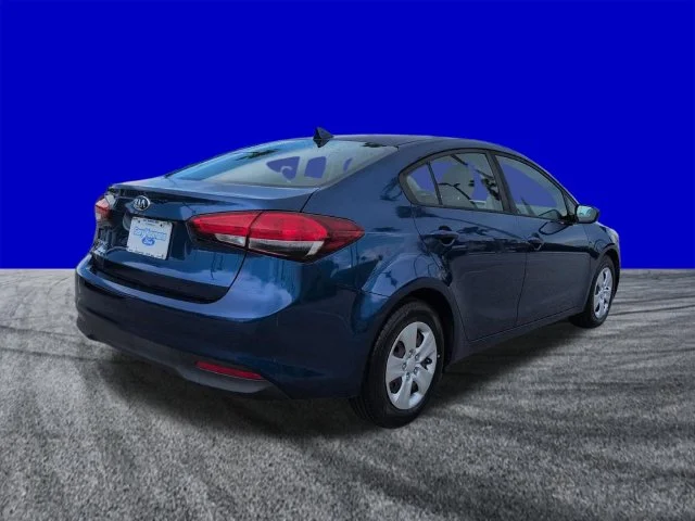 Used 2018 Blue Kia LX image 4