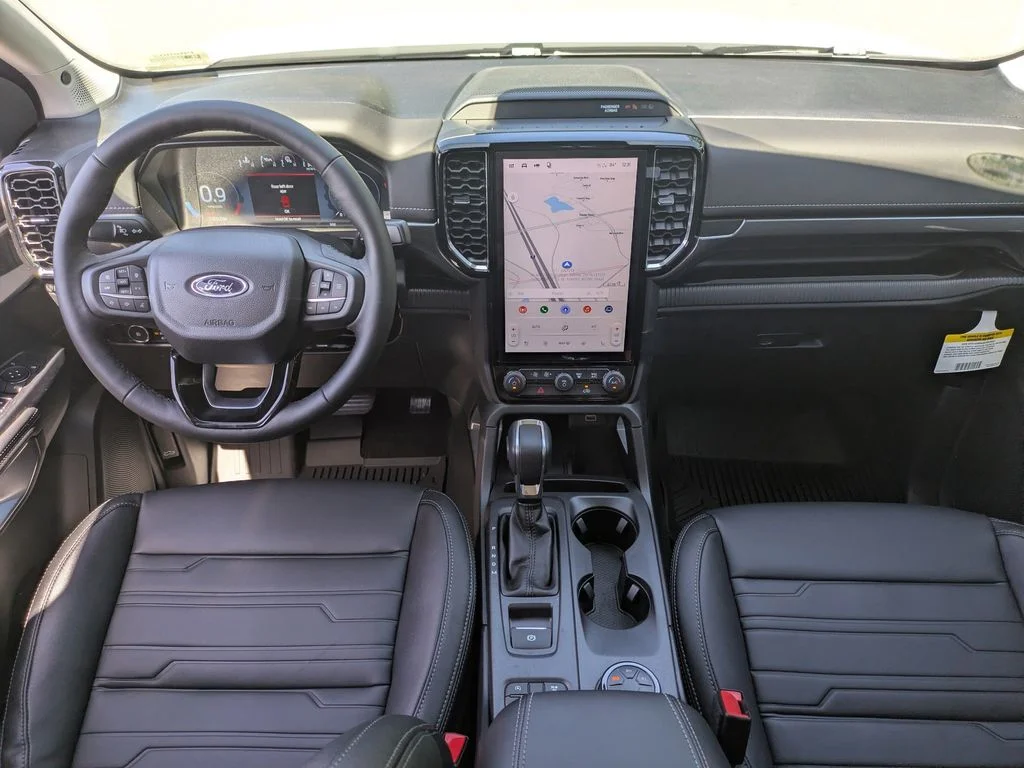New 2026 Avalanche Ford Lariat image 15