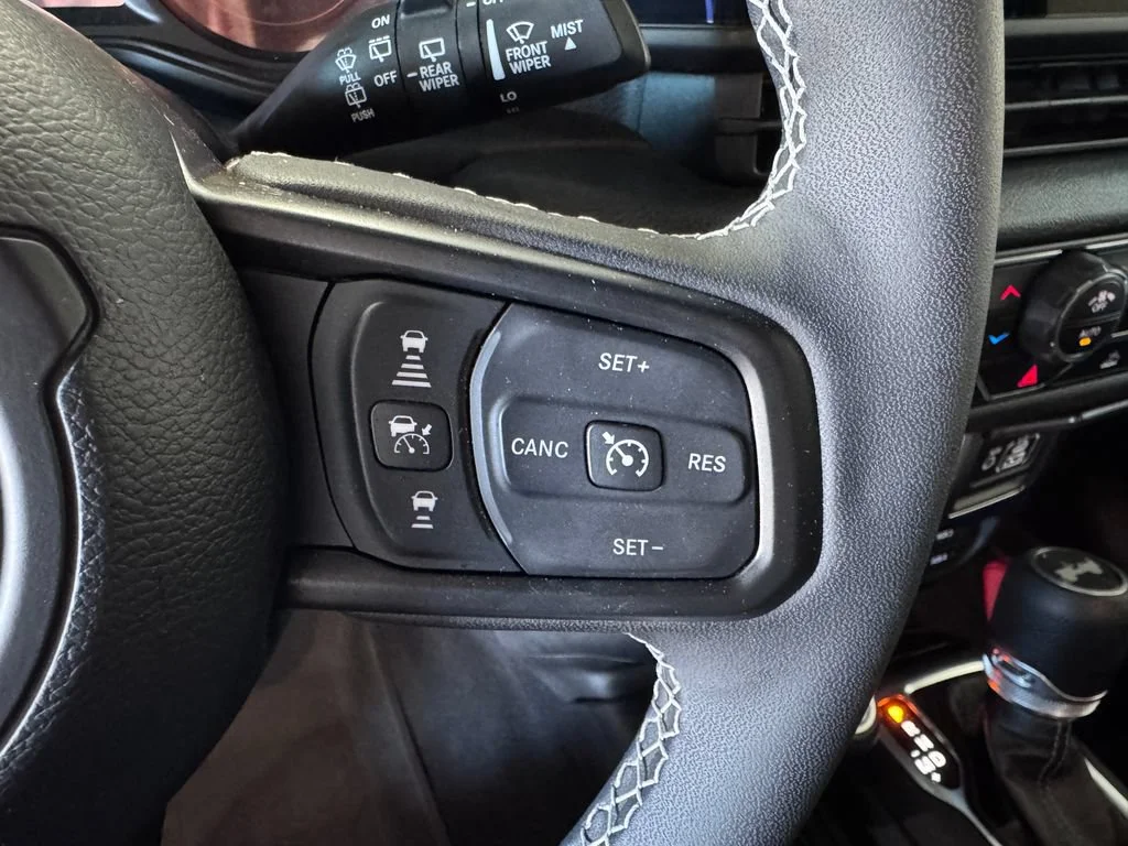 2025 Jeep Wrangler 4-Door Willys - Photo 15