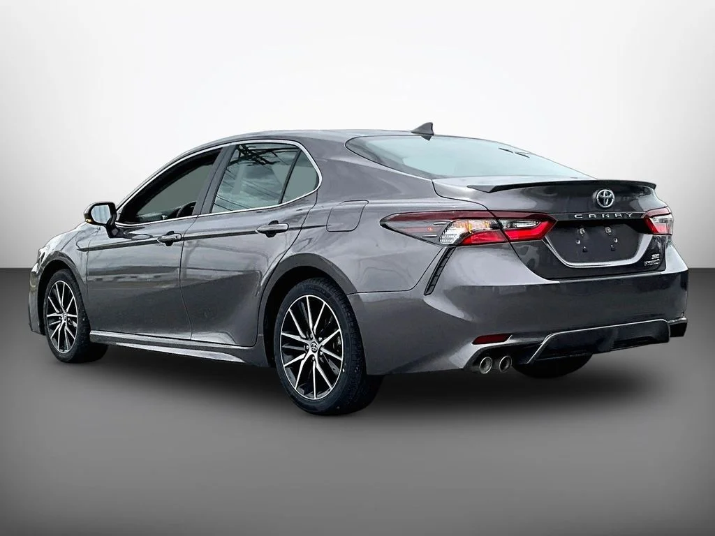 Used 2024 Gray Toyota SE image 4