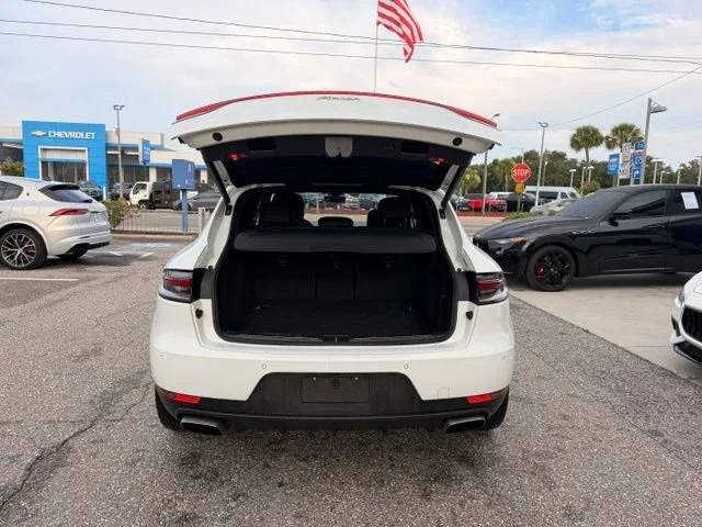 Used 2020 White Porsche Base image 7