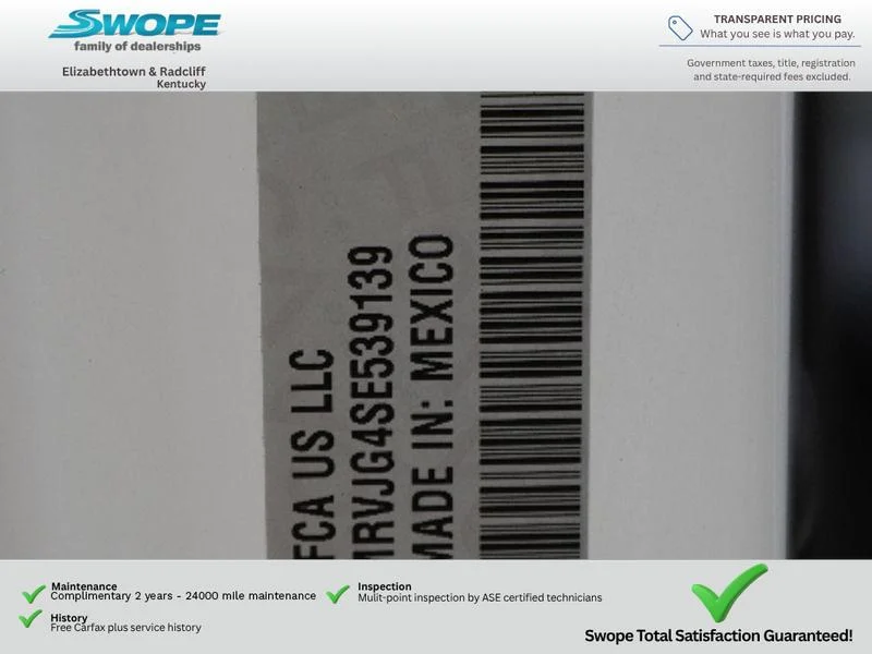 New 2025 Bright White Clearcoat RAM Tradesman image 25