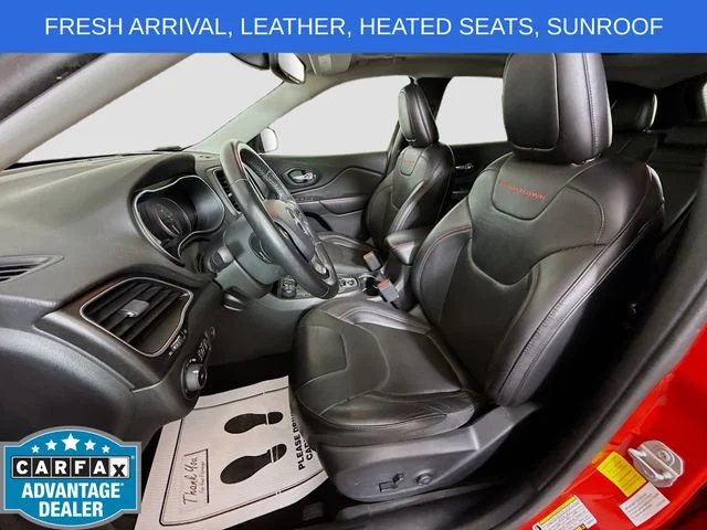 Used 2019 Red Jeep Trailhawk image 21