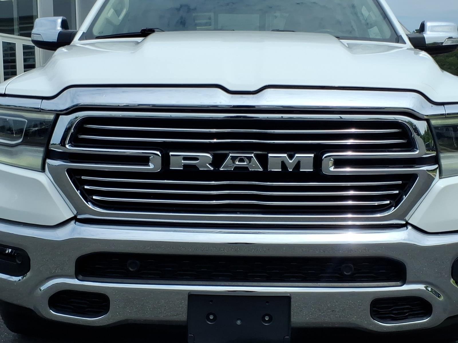 Used 2022 Bright White Clearcoat Ram Laramie image 15